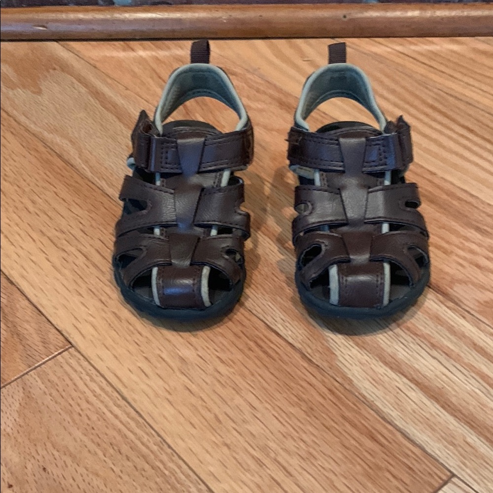 Carter’s brown fisherman sandal Kids